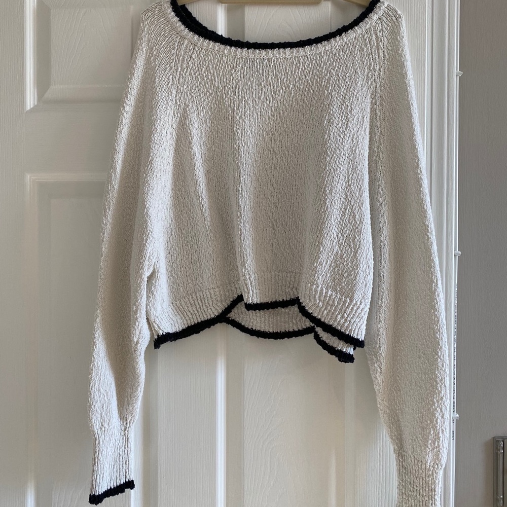 South moon under cropped sweater